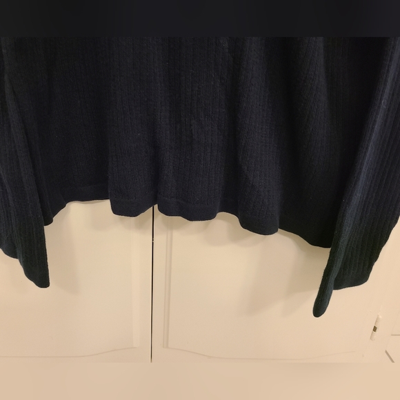 Reunion V-Neck Ribbed Sweater Size XL - Picture 7 of 9